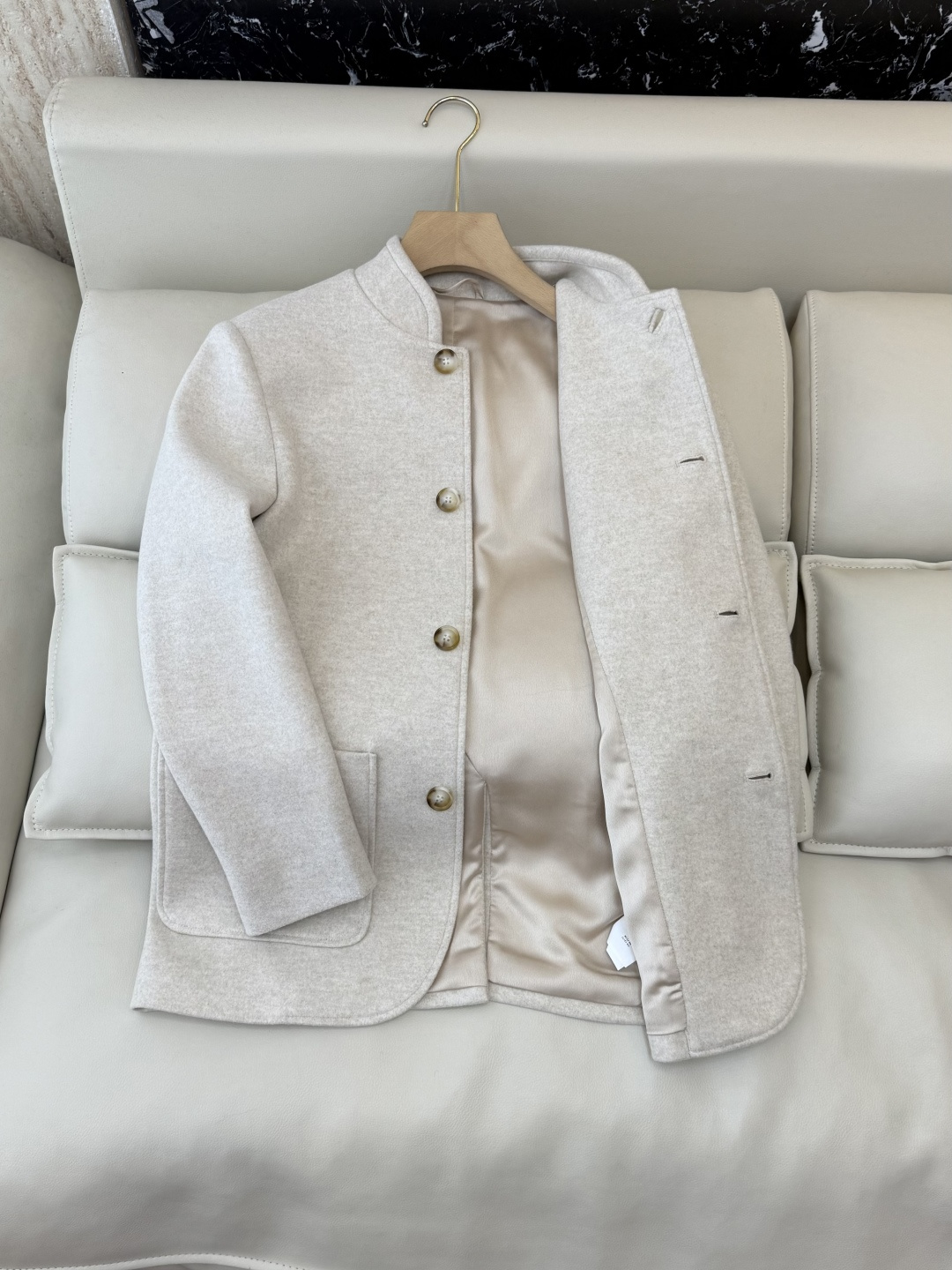 QD7534#新款外套💕LP顶级版 29% 醋酸 36% 羊毛 燕麦色 羊毛外套 36-42