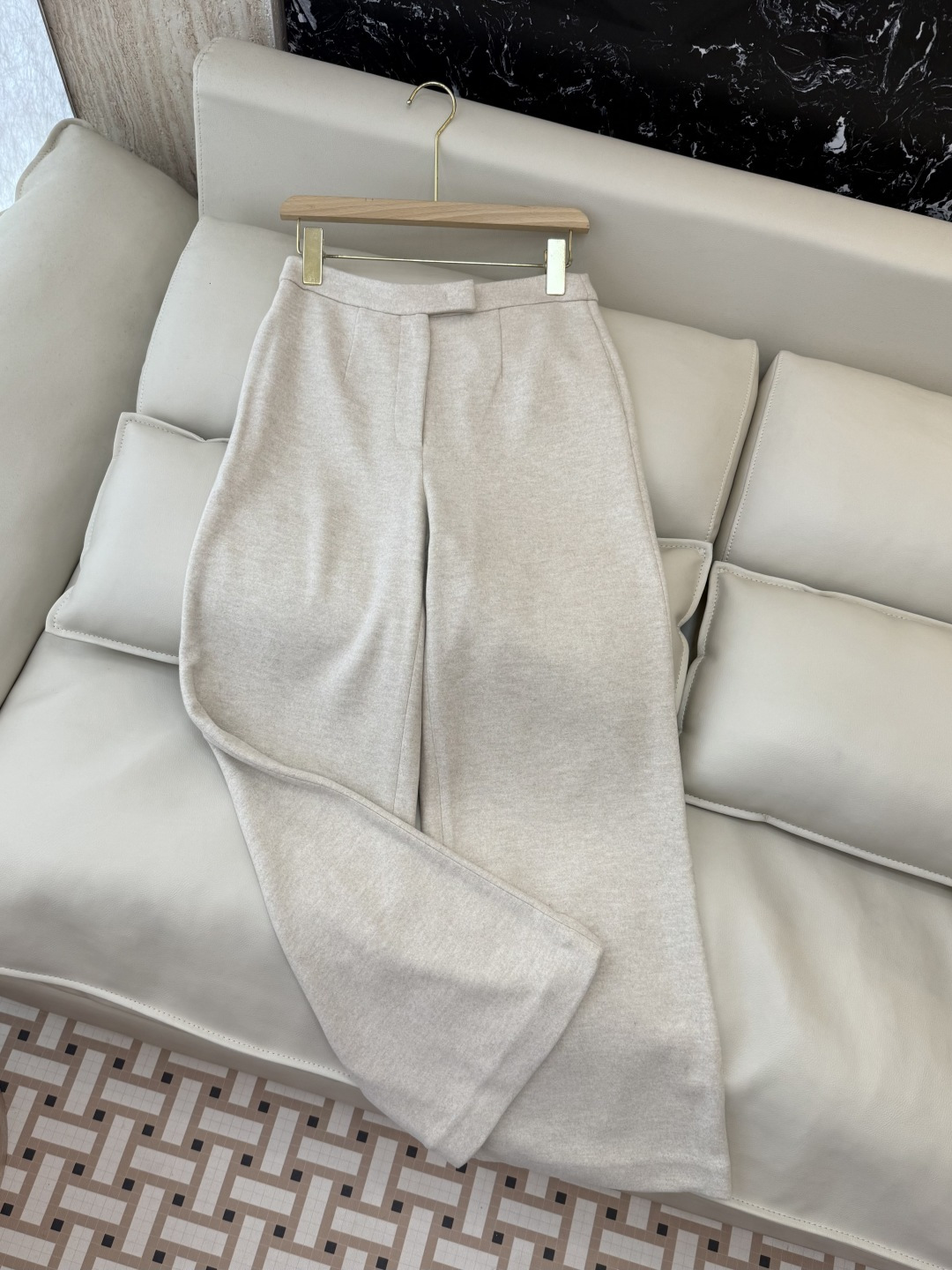 QD7920#新款裤子💕LP 顶级版 36% 羊毛 29% 醋酸 长裤 燕麦色 藏青色 黑色 36-42