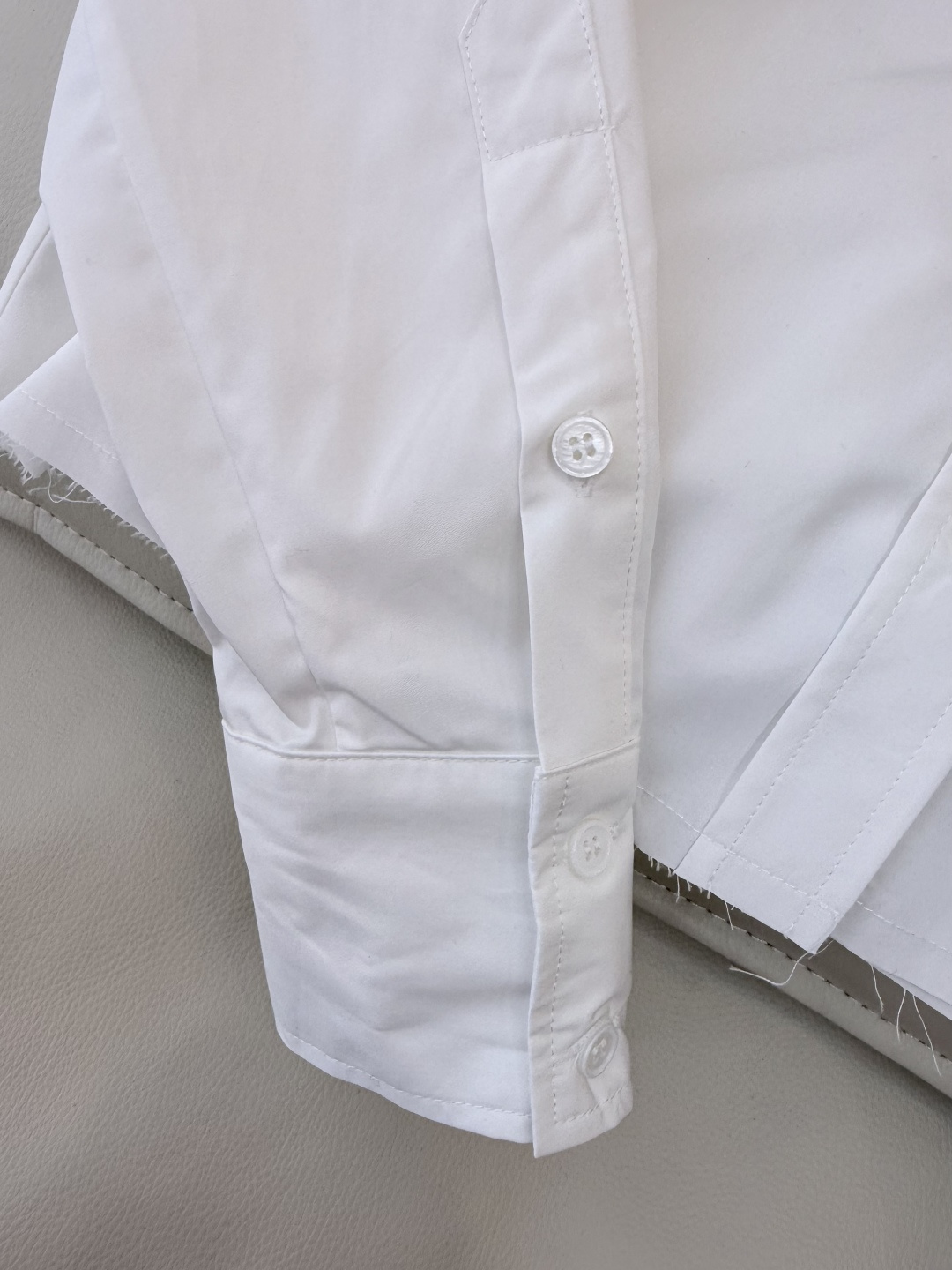 CY078#新款衬衫💕miu 家 字母绣花 长款纯棉衬衫 蓝色 白色 SML