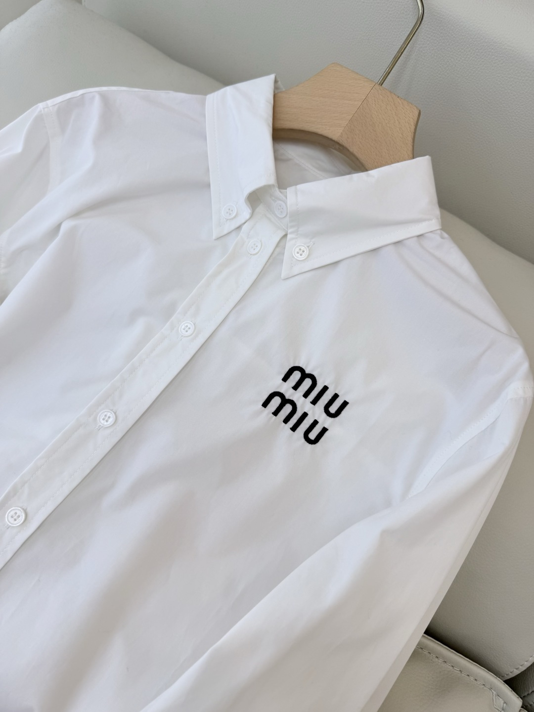 CY078#新款衬衫💕miu 家 字母绣花 长款纯棉衬衫 蓝色 白色 SML