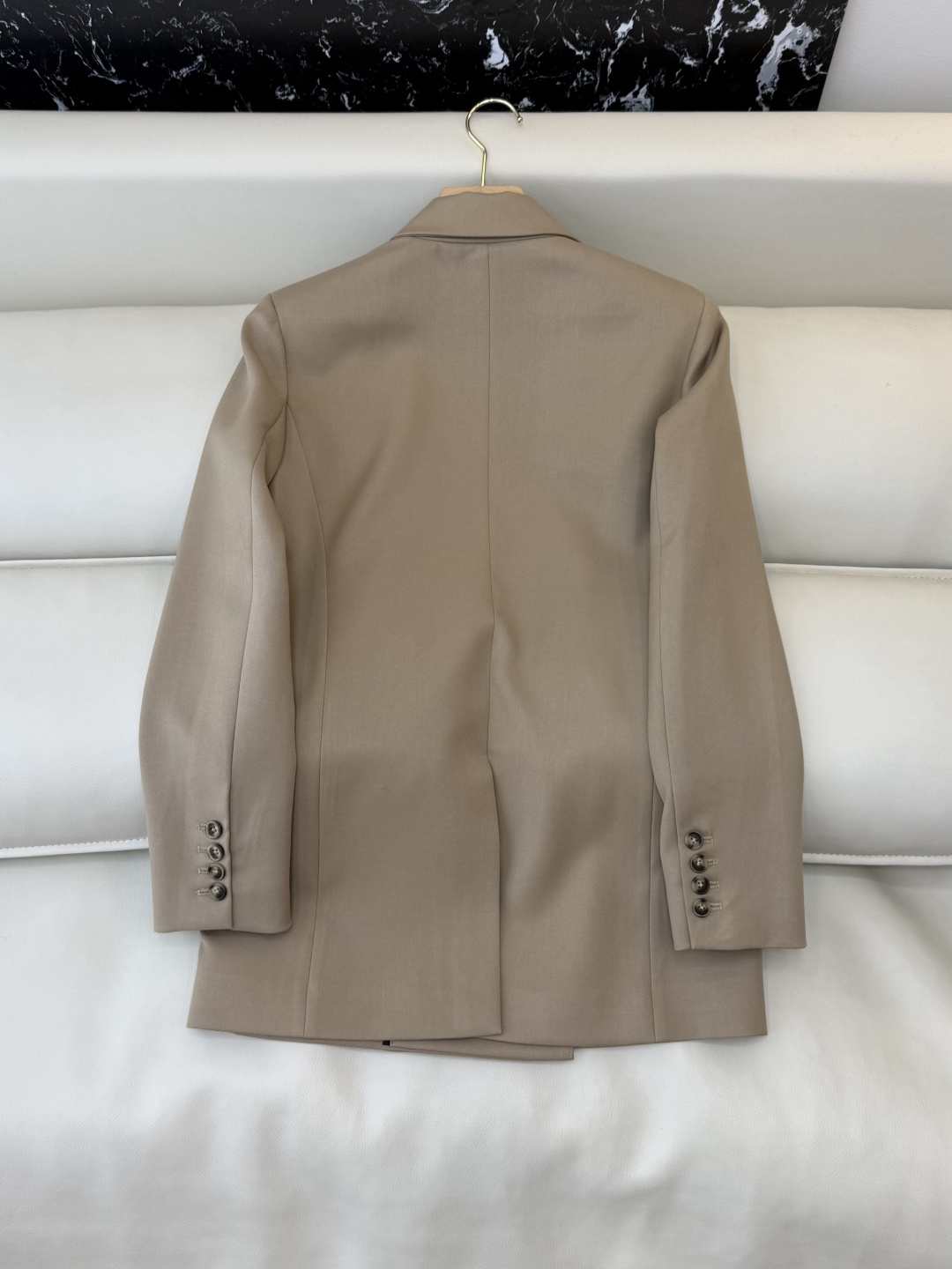 XZ089#新款外套💕YSL 超级大爆款 牛角扣长袖西装外套 黑色 卡其色 SMLXL