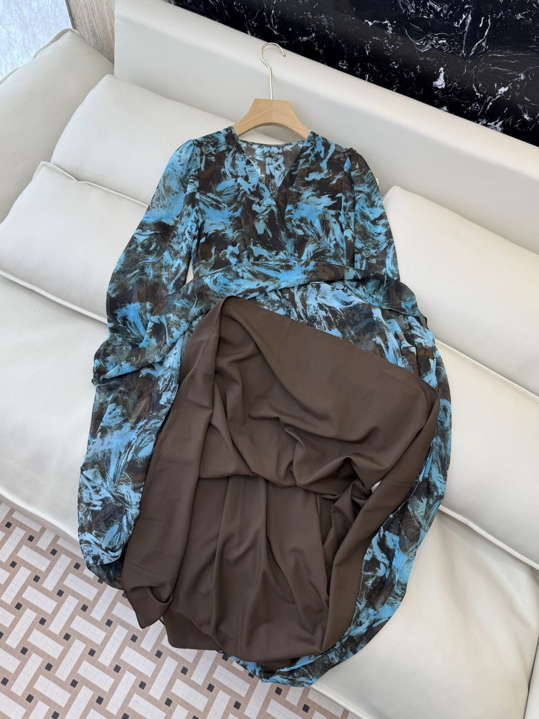 XF053#新款套装💕飘逸印花长袖V领 长裙 连衣裙 SMLXL