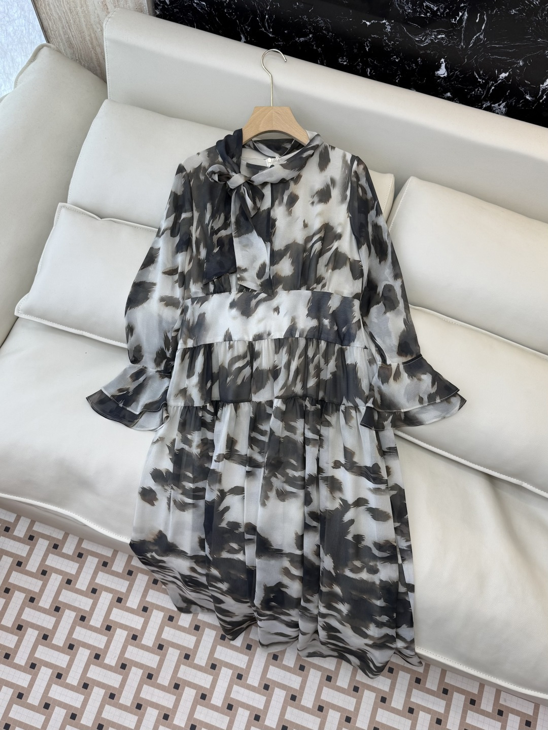 XF054#新款套装💕飘逸印花长袖 长裙 连衣裙 SMLXL