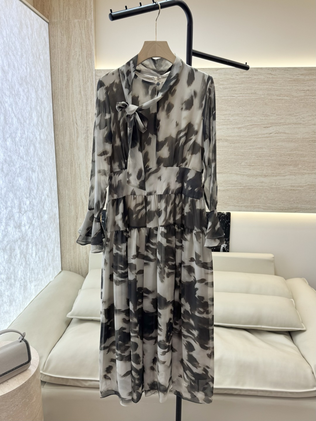 XF054#新款套装💕飘逸印花长袖 长裙 连衣裙 SMLXL