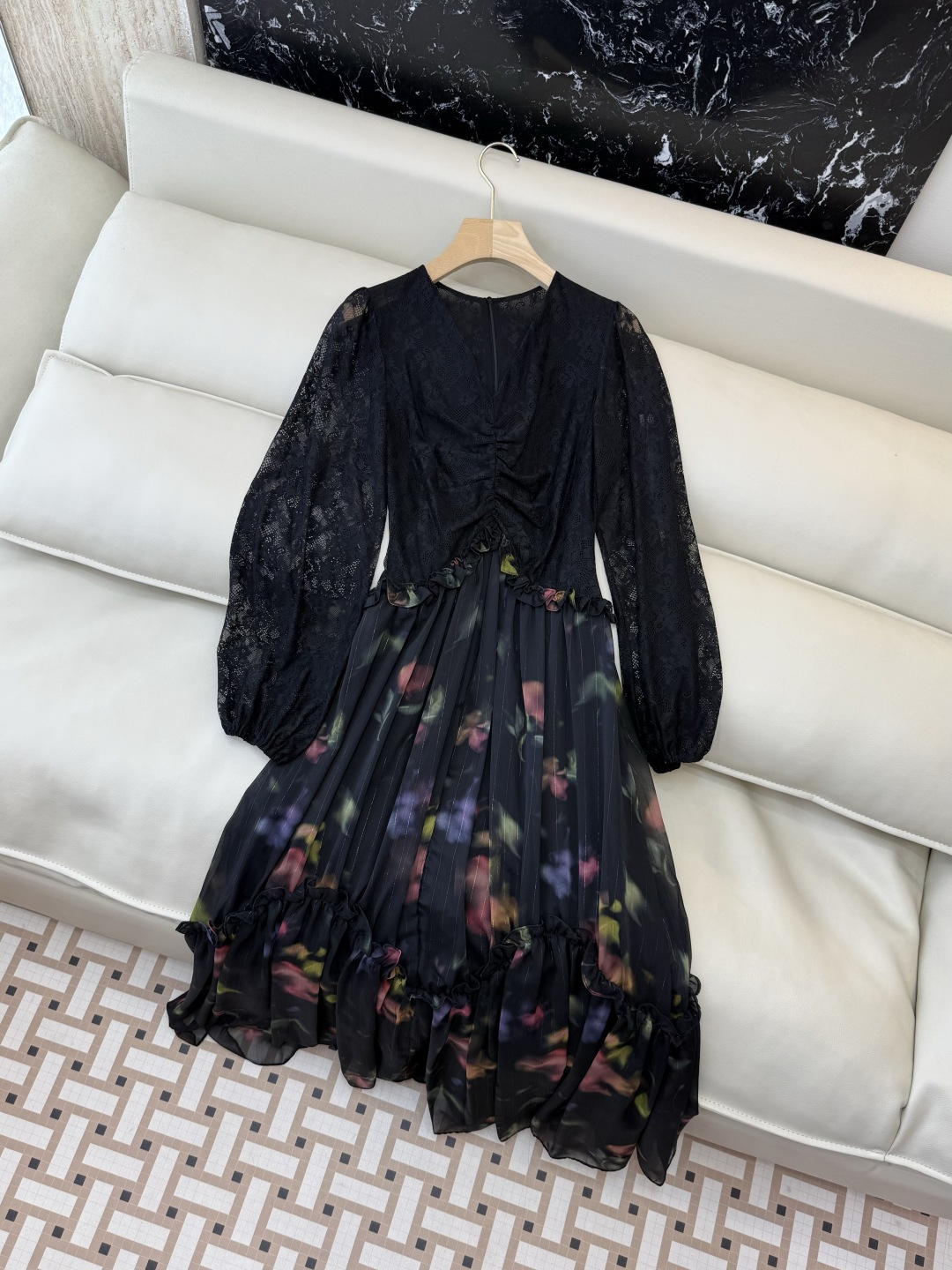 XF056#新款套装💕飘逸印花长袖V领蕾丝长裙 连衣裙 SMLXL
