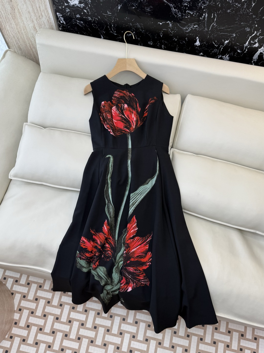 XF065#新款连衣裙💕郁金香印花 小黑裙 无袖长裙 连衣裙 黑色 SMLXL