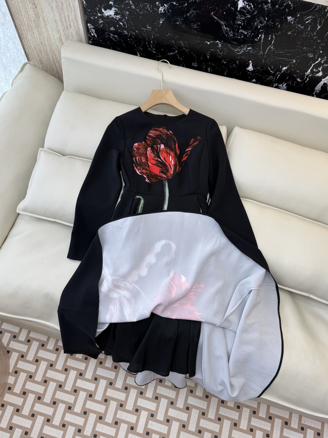 XF066#新款连衣裙💕郁金香印花 小黑裙 长袖长裙 连衣裙 黑色 SMLXL