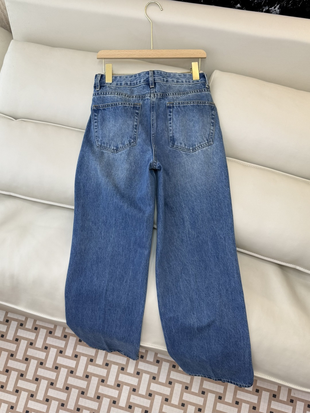 MA011#新款牛仔裤💕LV 老花logo皮标 水洗牛仔棉牛仔裤 蓝色 25-30