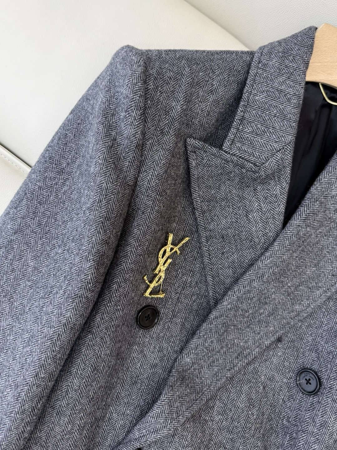 XZ0148#新款外套💕YSL 超级大爆款 50%羊毛 西装料长袖外套 灰色 SMLXL