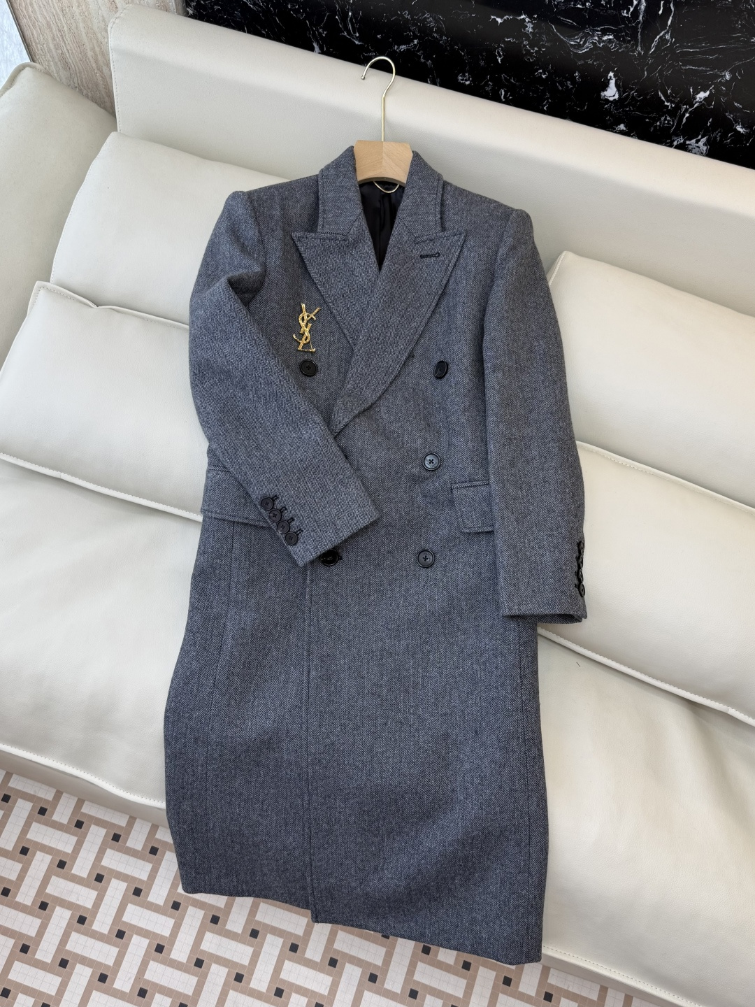 XZ0148#新款外套💕YSL 超级大爆款 50%羊毛 西装料长袖外套 灰色 SMLXL