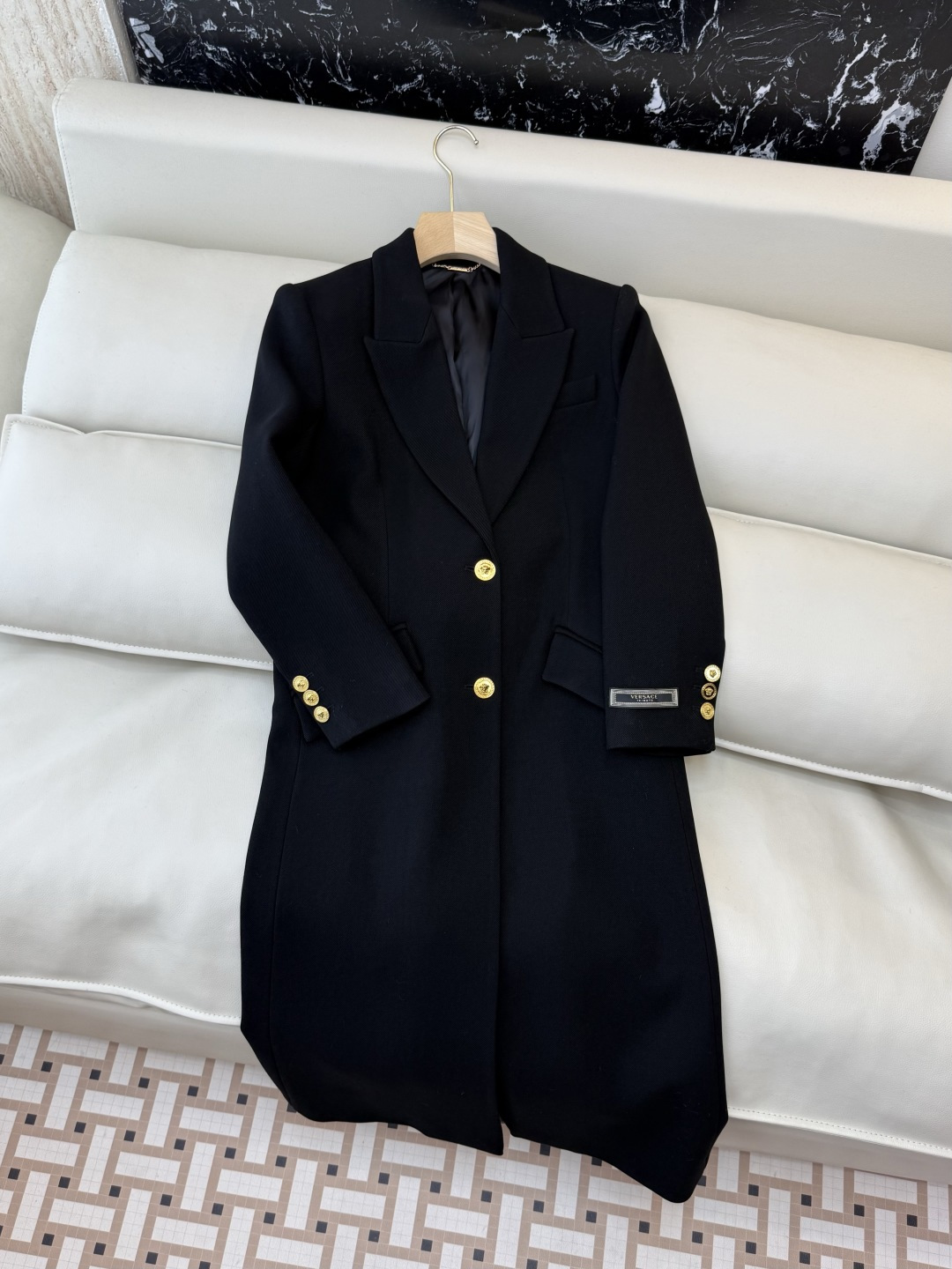 XZ0149#新款外套💕VERSACE 范思哲 30%羊毛 西装料长袖外套 黑色 SMLXL