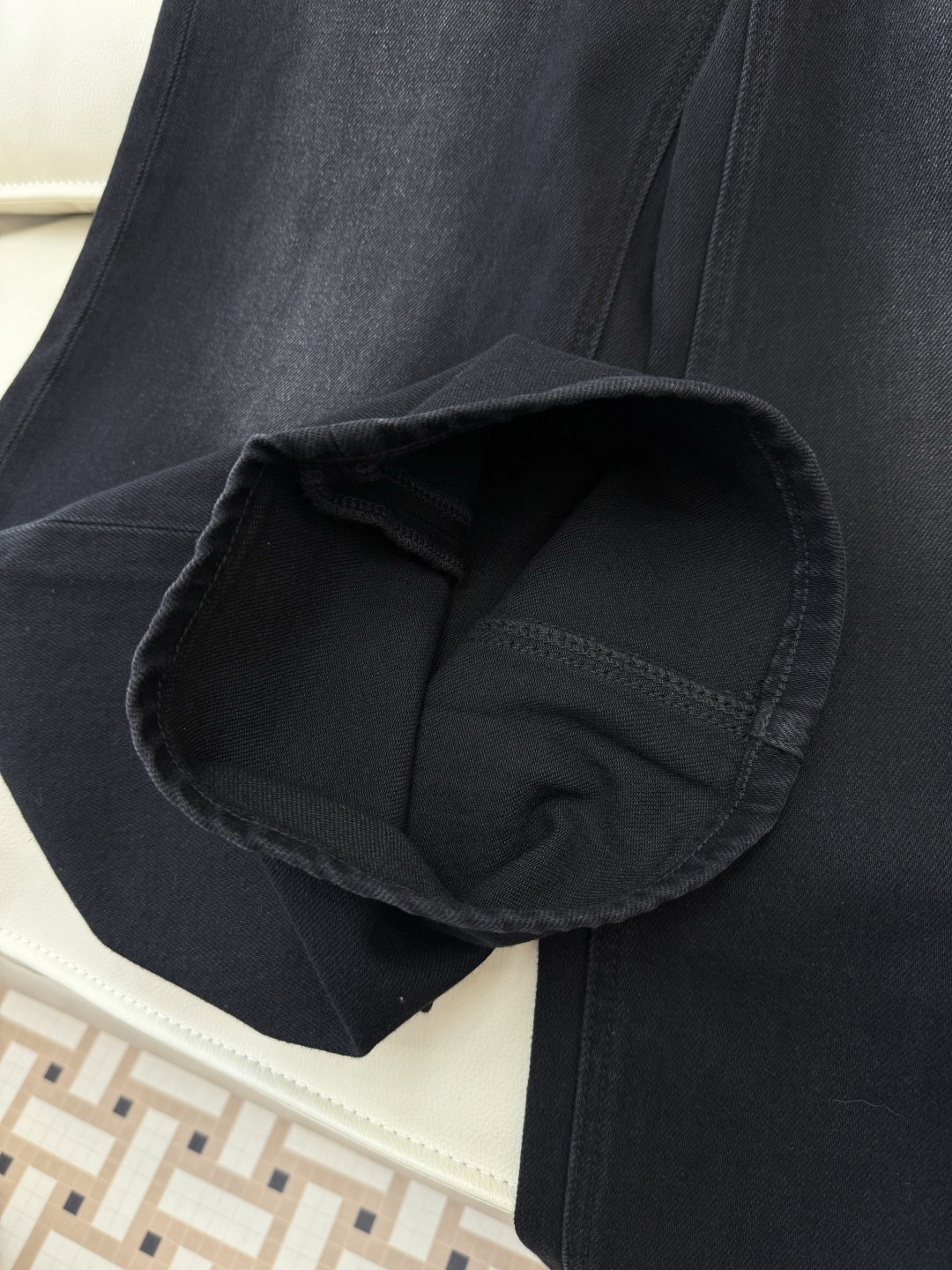 新款牛仔裤💕chanel 牛仔长裤 黑色 蓝色 SMLXL