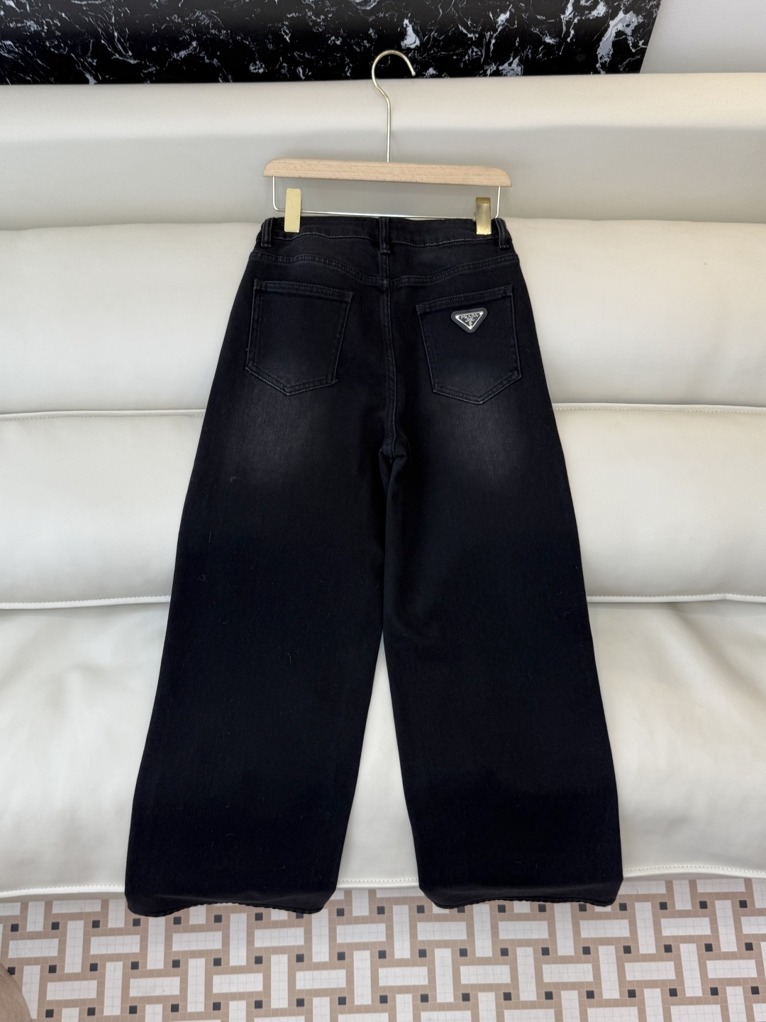新款牛仔裤💕PRADA 三角标 水洗 牛仔长裤 蓝色 黑色 SMLXL