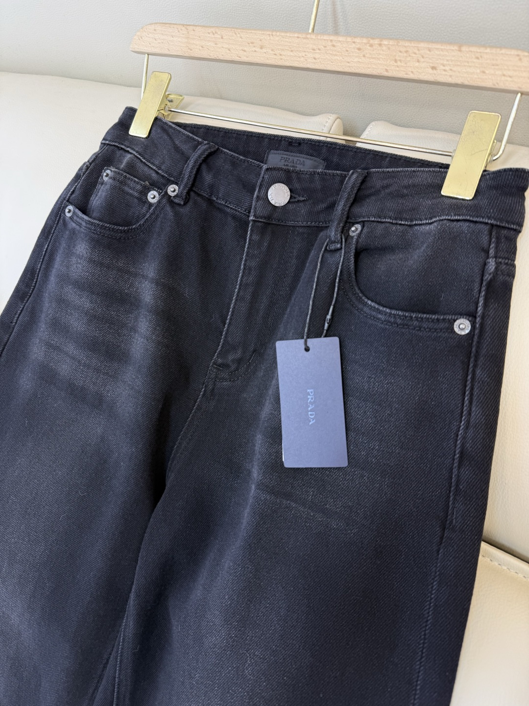 新款牛仔裤💕PRADA 三角标 水洗 牛仔长裤 蓝色 黑色 SMLXL