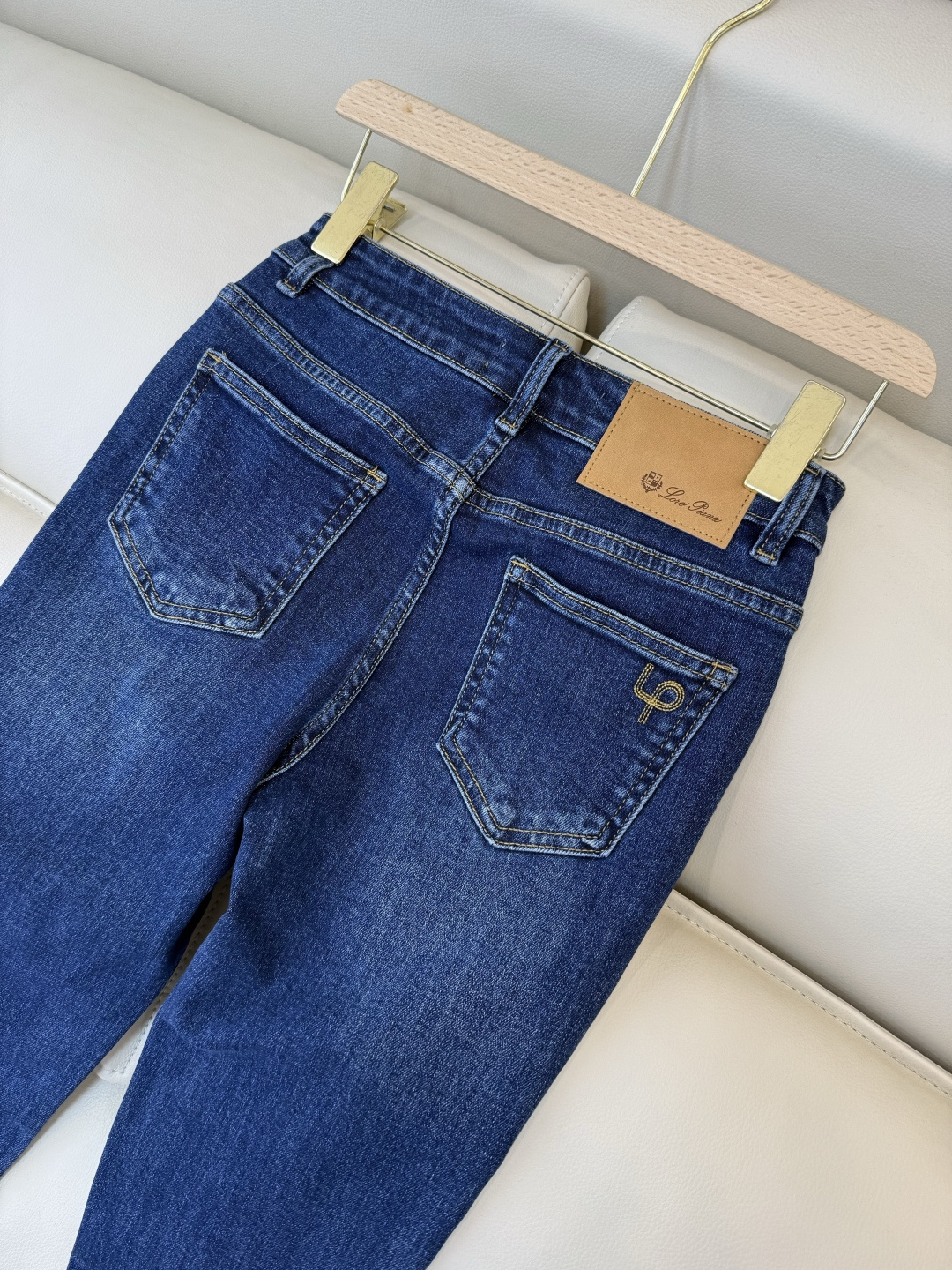 NZ016#新款牛仔裤💕LP 超舒适 绣花款logo 直筒 牛仔裤 26/27/28/29