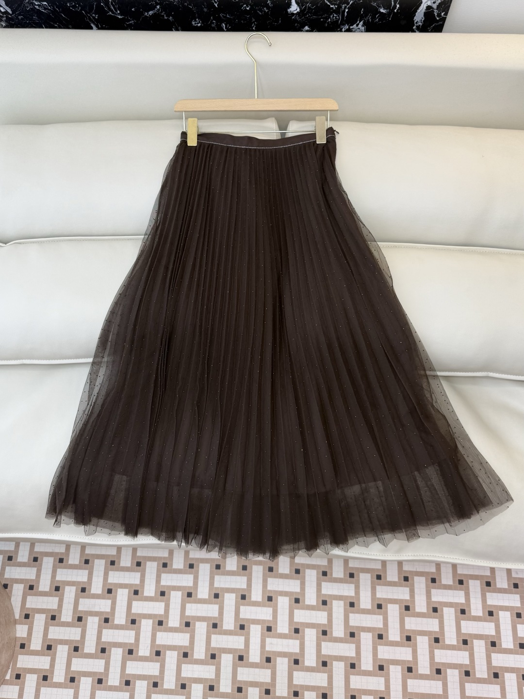 QD7958#新款半裙💕BC 网纱烫钻 百褶半裙 美拉德色 米白色 SMLXL