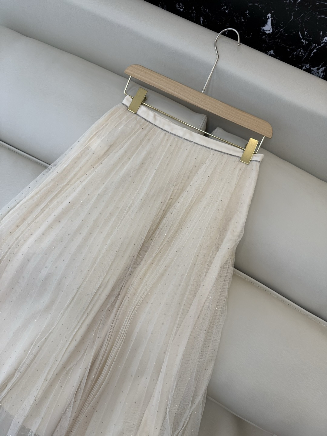 QD7958#新款半裙💕BC 网纱烫钻 百褶半裙 美拉德色 米白色 SMLXL