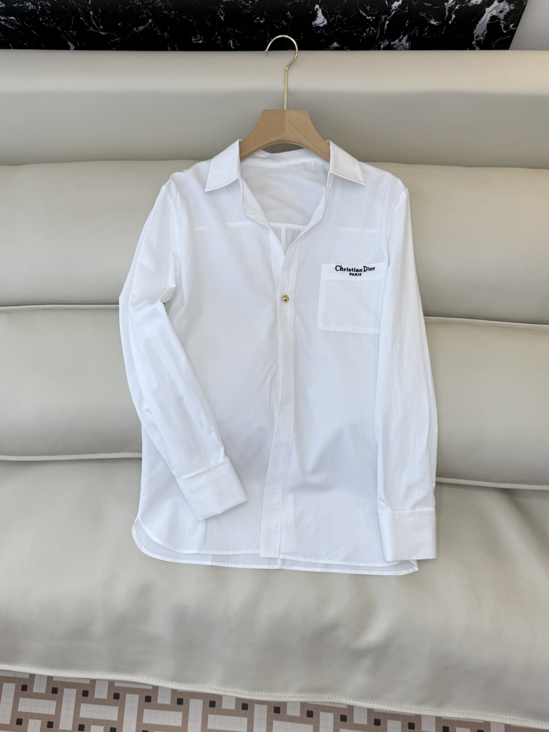 CY092#新款衬衫。Dior 金扣子 修身长袖 衬衫 白色 SM L