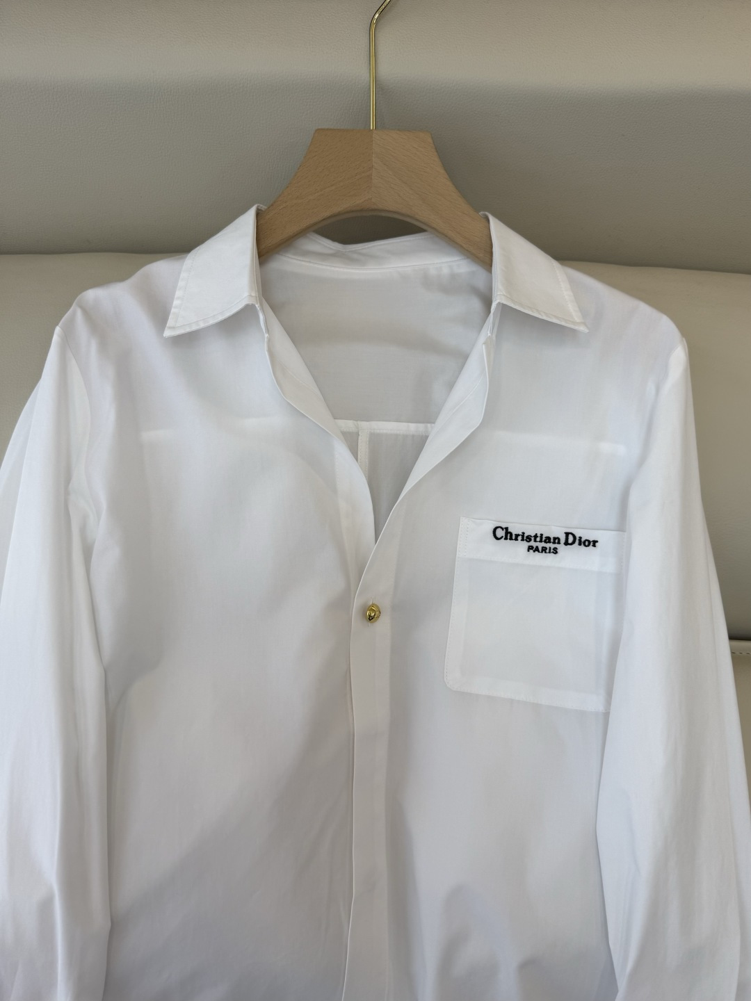 CY092#新款衬衫。Dior 金扣子 修身长袖 衬衫 白色 SM L