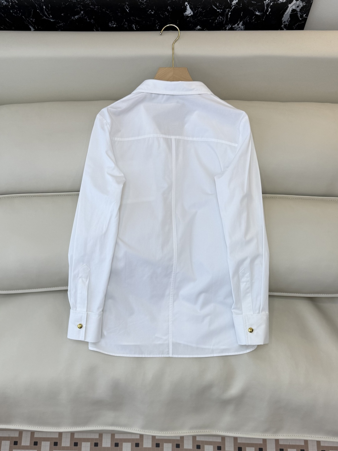 CY092#新款衬衫。Dior 金扣子 修身长袖 衬衫 白色 SM L