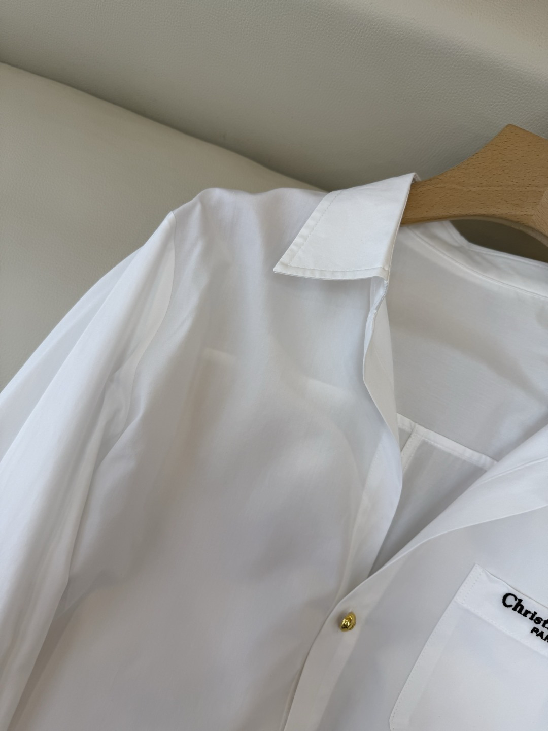 CY092#新款衬衫。Dior 金扣子 修身长袖 衬衫 白色 SM L