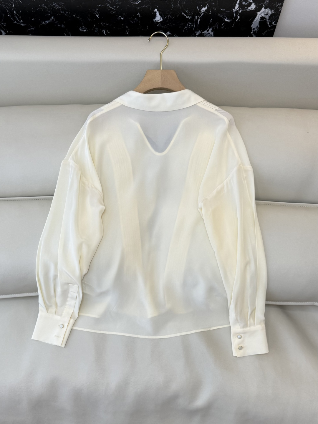 BS1059#新款衬衫💕max mara 100% 真丝配飘带 长袖衬衫 米黄色 36-42