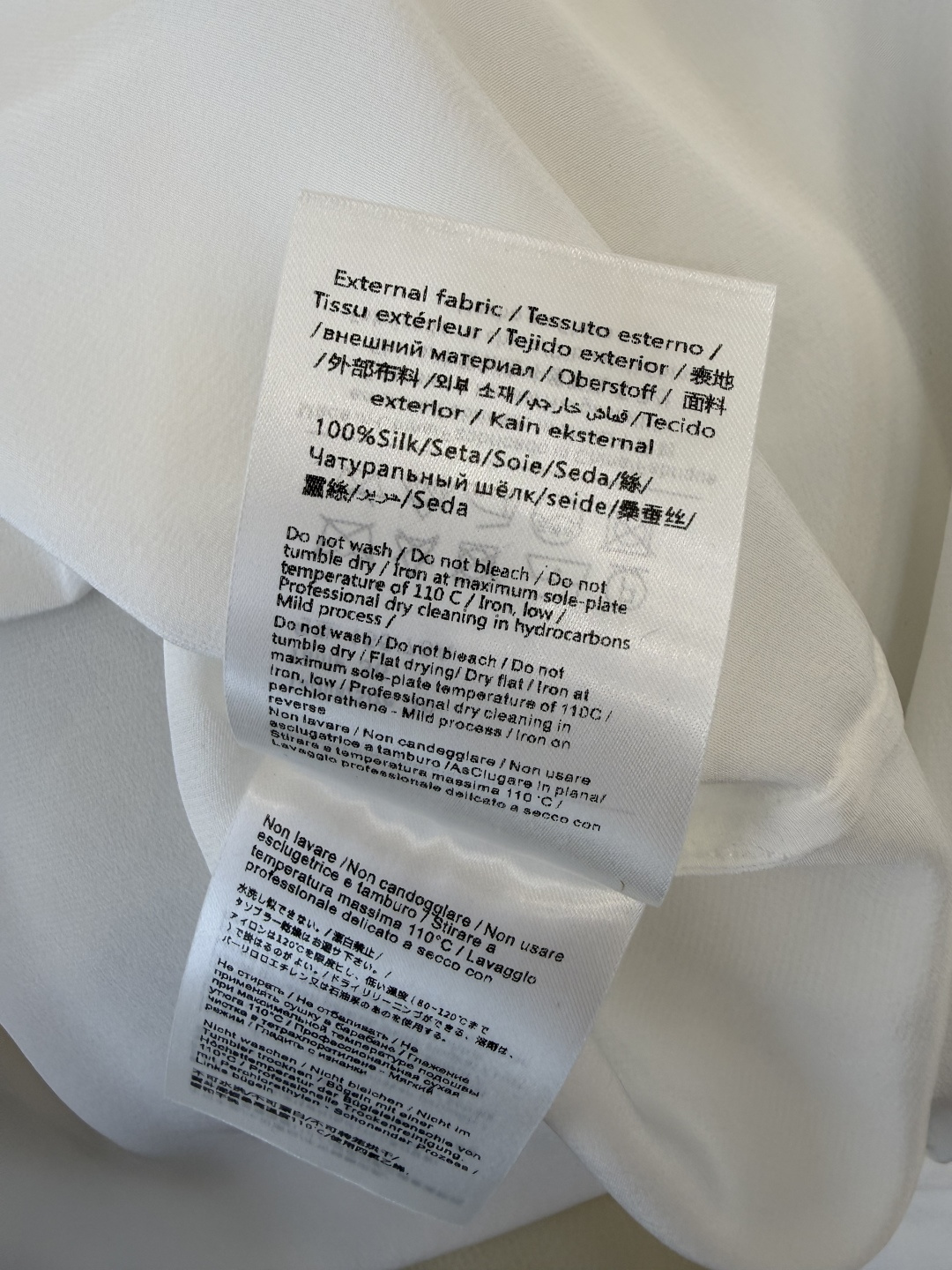 BS1071#新款衬衫💕Valentino 100% 真丝复古宫廷翻领 长袖衬衫 白色 SMLXL