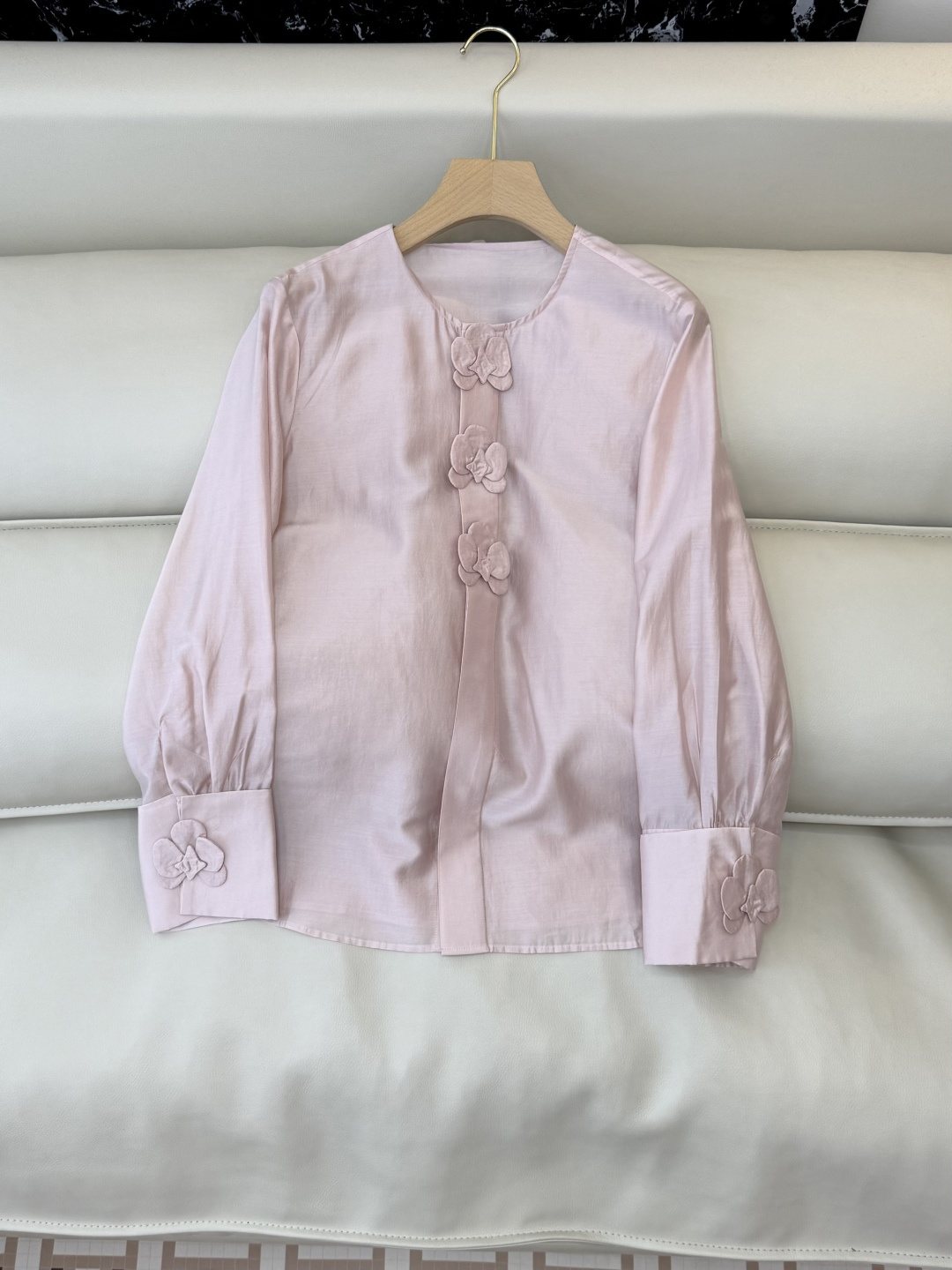 NO:687285,G006# new shirt zim* three-dimensional flower tencel cotton long-sleeved shirt pink white SML XL,,shirts,19860909G006#新款衬衫 zim* 立体花朵天丝棉 长袖衬衫 粉色 白色 SML XL,,shirts,,Women's clothing