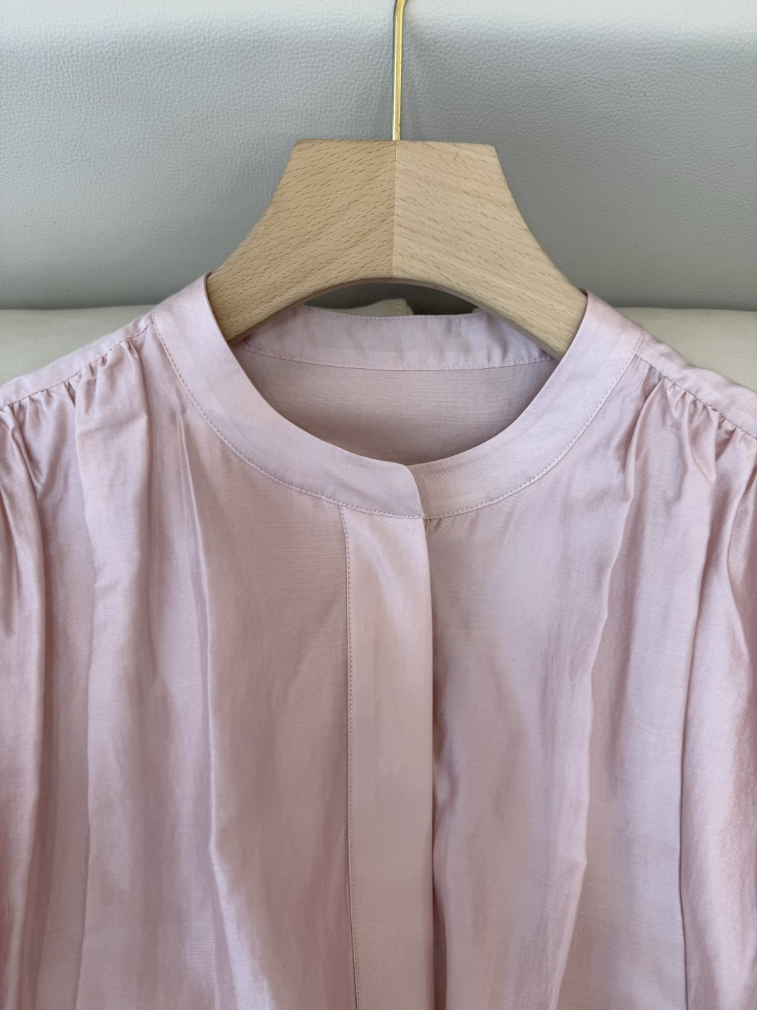 AG004#新款衬衫‼️zim* 重工刺绣镂空绣花长袖衬衫 粉色 白色 SML XL