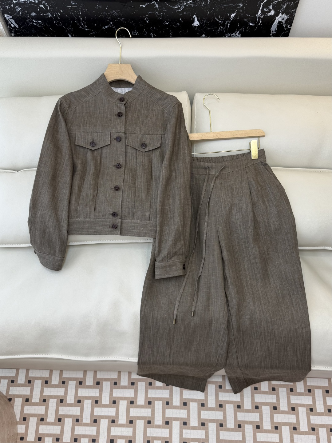 NO:694019,SY001+002# new set BC 30 linen long-sleeved jacket and trousers suit, brown color, natural linen color, SML XL,,jackets & coats,19860909SY001+002#新款套装 BC 30亚麻长袖外套长裤套装 咖色 本麻色 SML XL,,jackets & coats,,Women's clothing