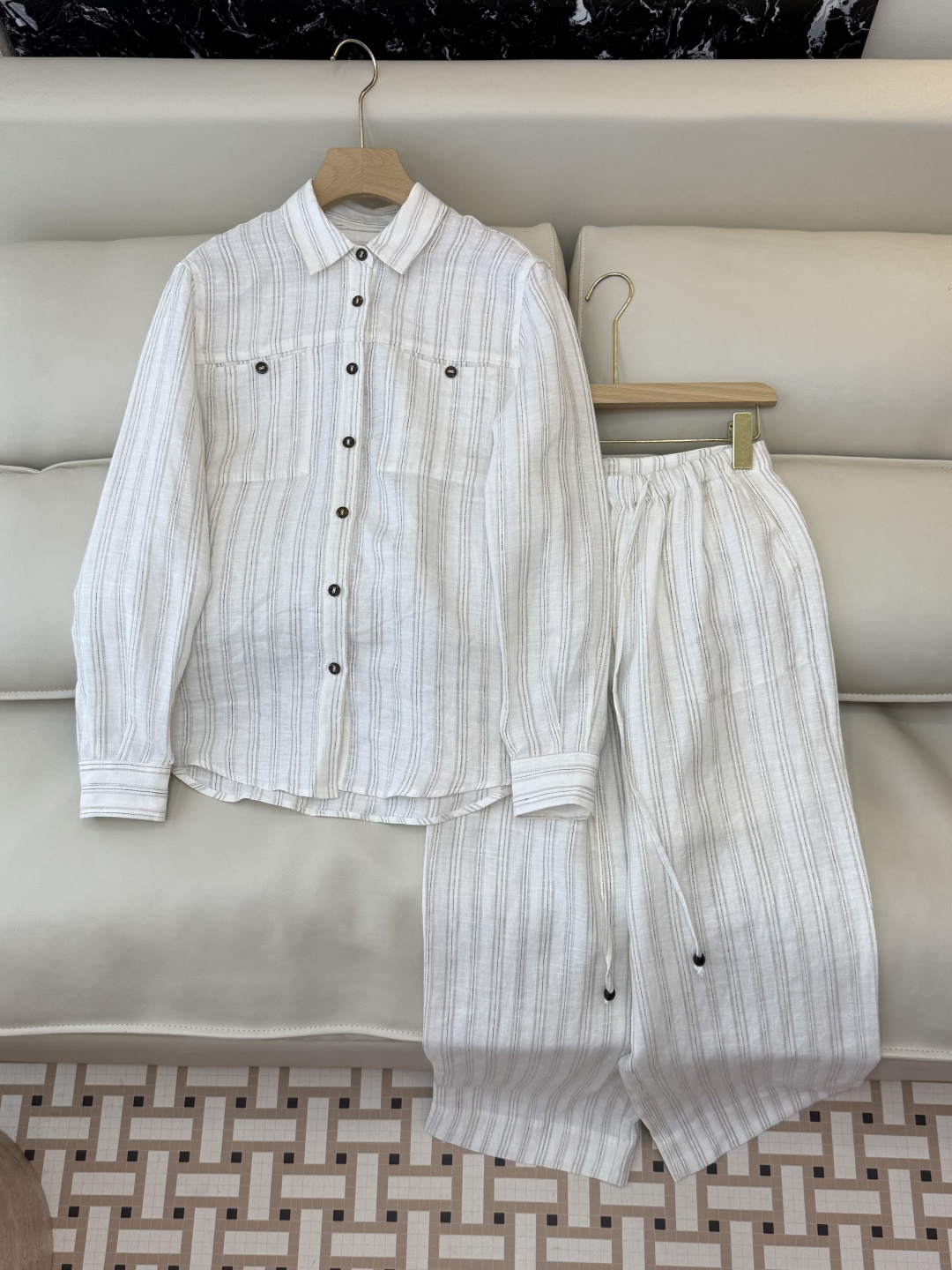 NO:694057,SY005+004# New Suit P BC 95 Linen Long Sleeve Shirt and Pants Suit White SML XL,,shirts,19860909SY005+004#新款套装P BC 95 亚麻长袖衬衫长裤套装 白色 SML XL,,shirts,,Women's clothing