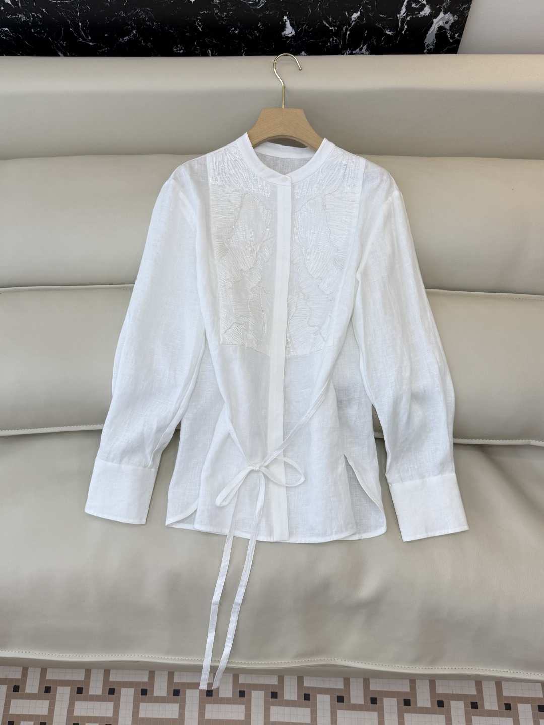 NO:687283,XM002# new shirt zimm heavy embroidery beading long-sleeved linen shirt white blue SMLXL,,shirts,19860909XM002#新款衬衫 zimm 重工刺绣钉珠 长袖亚麻 衬衫 白色 蓝色 SMLXL,,shirts,,Women's clothing