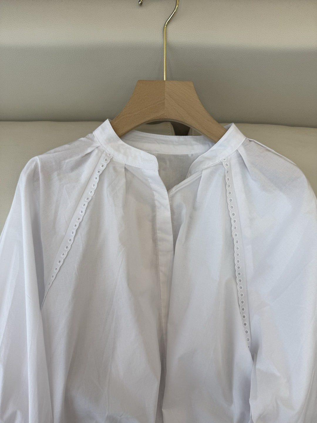 ES001#新款衬衫💕ES 棉布绣花显瘦 长袖衬衫 ML