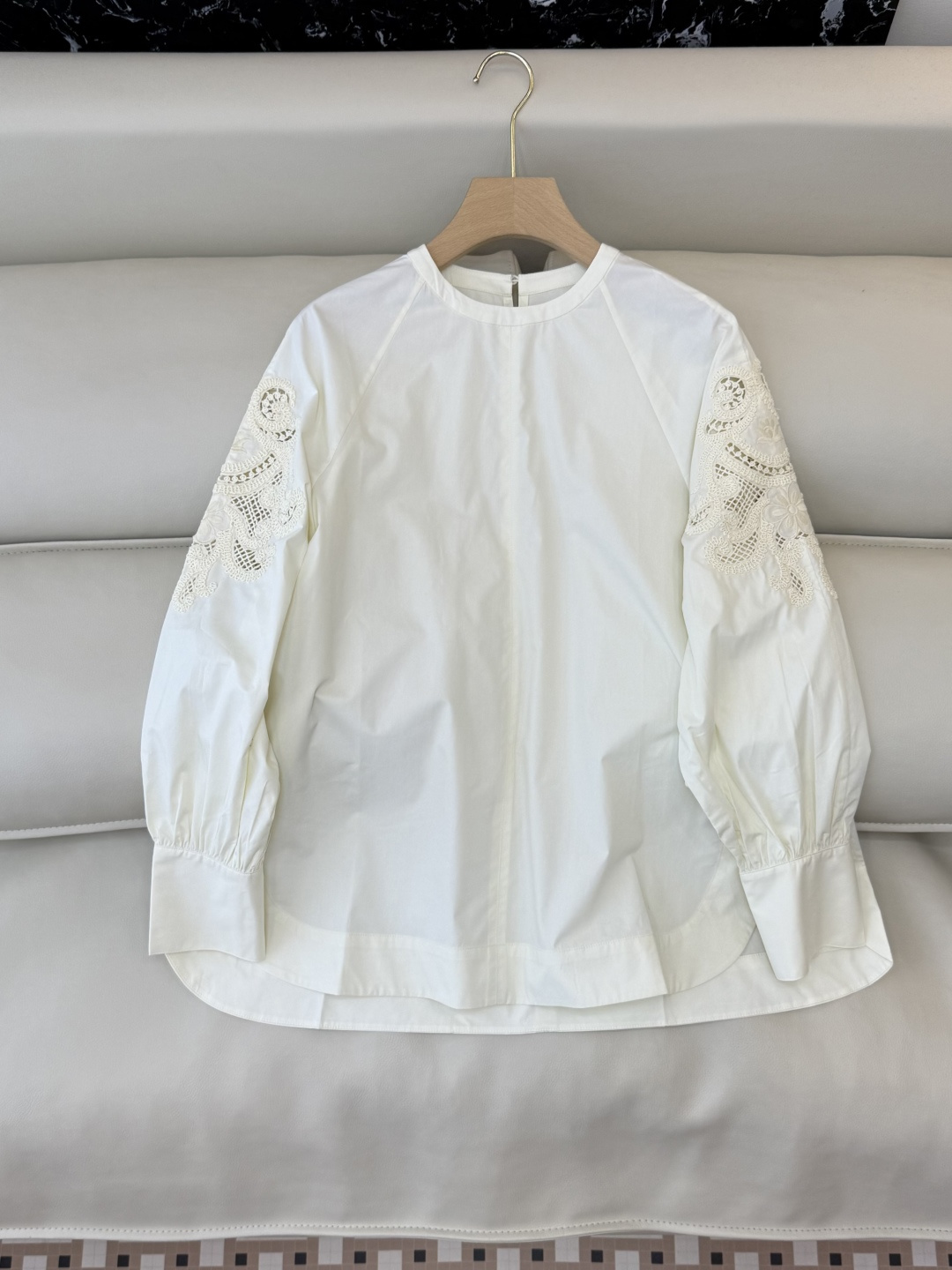 NO:694090,ES005# New Shirt P ES Embroidery Hollow Embroidery Long Sleeve Shirt Beige White SML,,shirts,19860909ES005#新款衬衫P ES 刺绣镂空 绣花 长袖衬衫 米黄色 白色 SML,,shirts,,Women's clothing