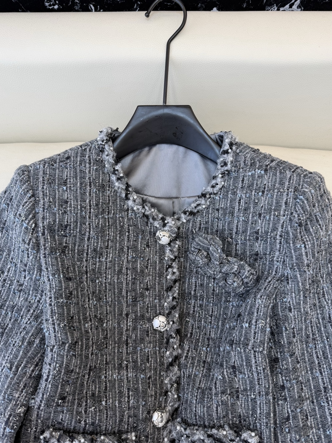 XM003#新款外套💕Chanel 山茶花 复古粗花呢外套 深灰黑 SMLXL