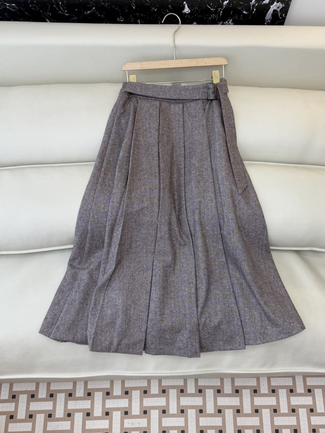 NO:694051,QD7985# New Skirt P BC 51 Wool Long Skirt Pleated Skirt Gray Brown SMLXL,,skirts,19860909QD7985#新款半裙P BC 51 羊毛 长半裙 百褶裙 灰色 咖色 SMLXL,,skirts,,Women's clothing