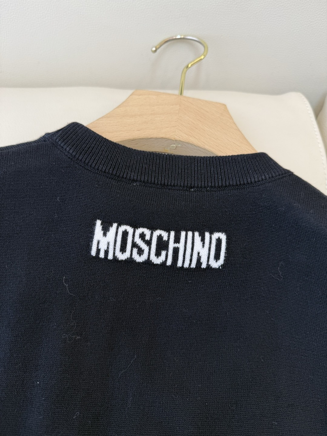 QG0147#新款T恤💕Monschino 珍珠大鹅🦢 字母配色针织短袖毛衣T恤 黑色 粉色 SML