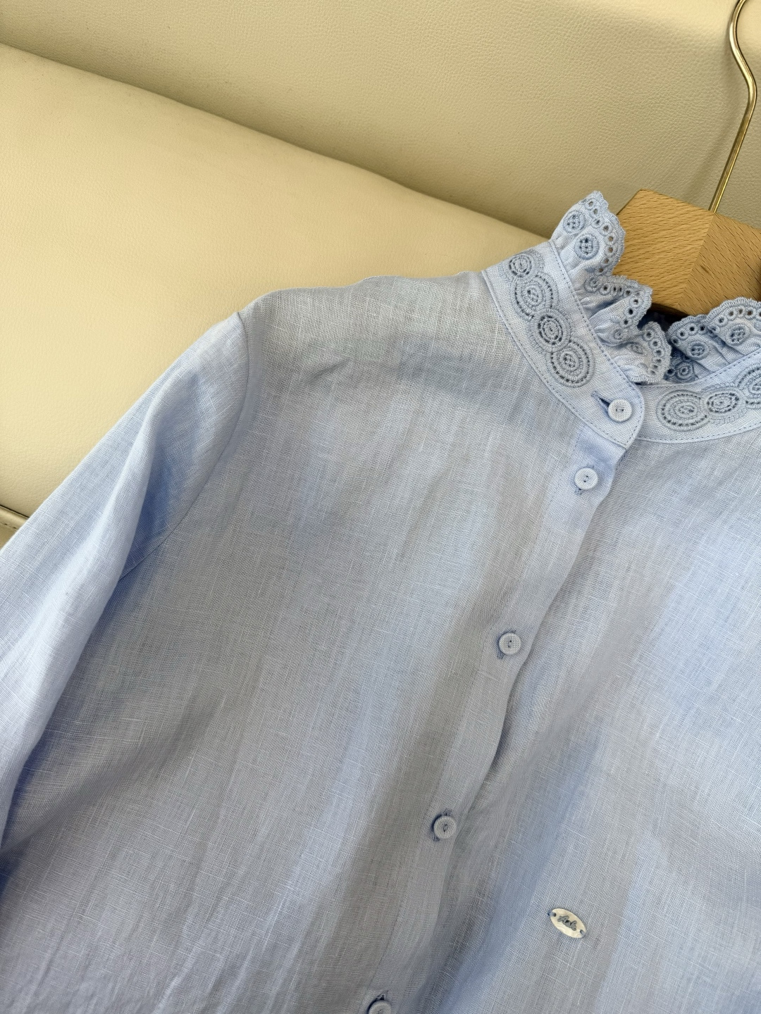 XM005#新款衬衫💕Valentino 立体镂空绣花 长袖亚麻 衬衫 白色 蓝色 SMLXL