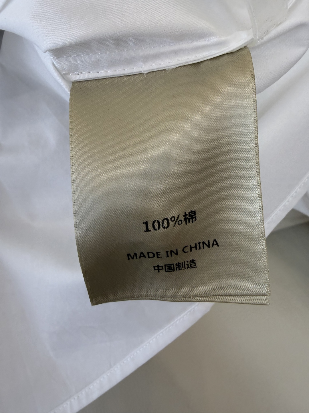 ES010#新款上衣💕ES 镂空绣花立体长袖衬衫 三色 SML