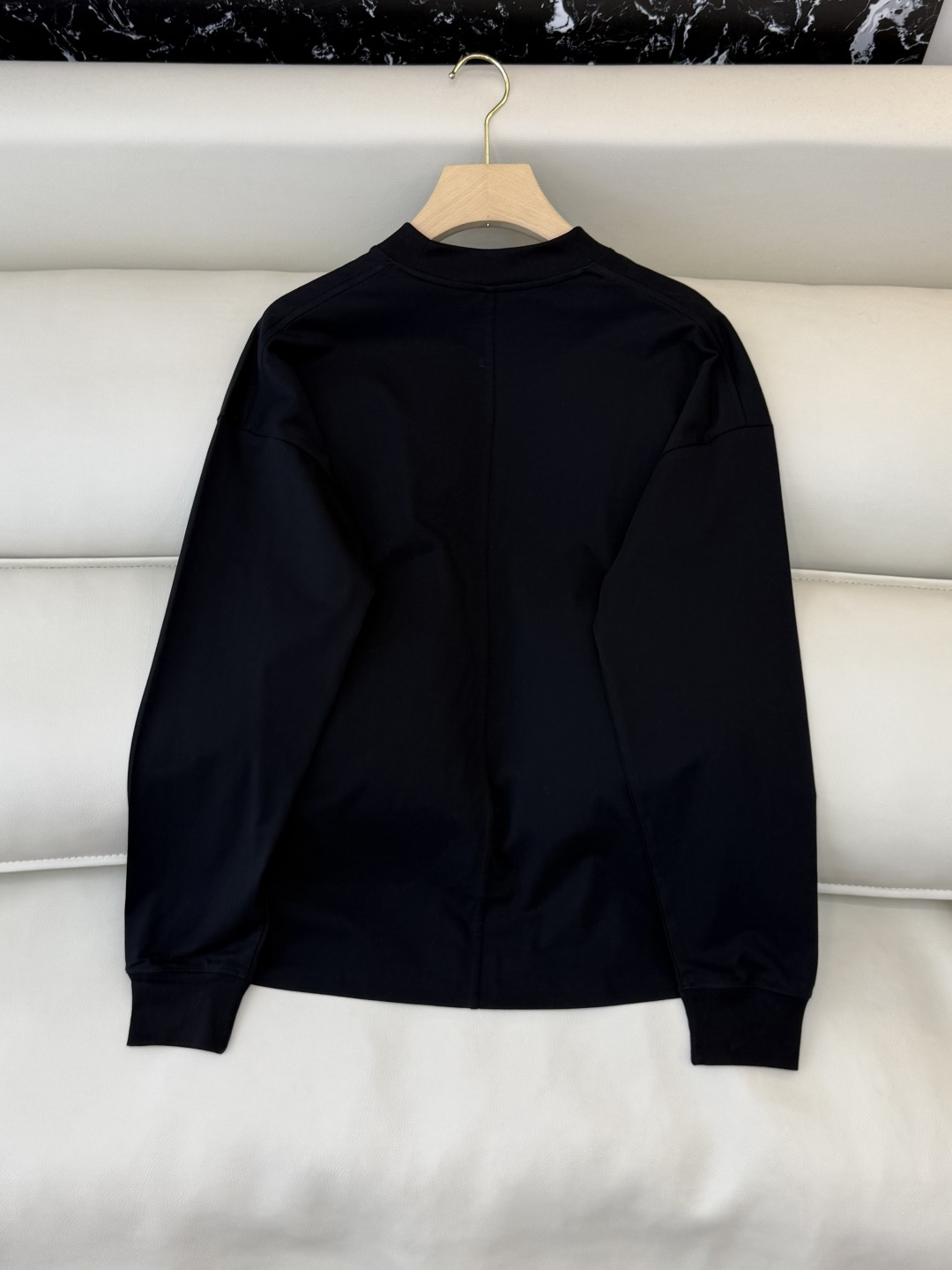 AD056#T恤‼️手工链条立体小马 宽松版 长袖T恤 白色 黑色 SML