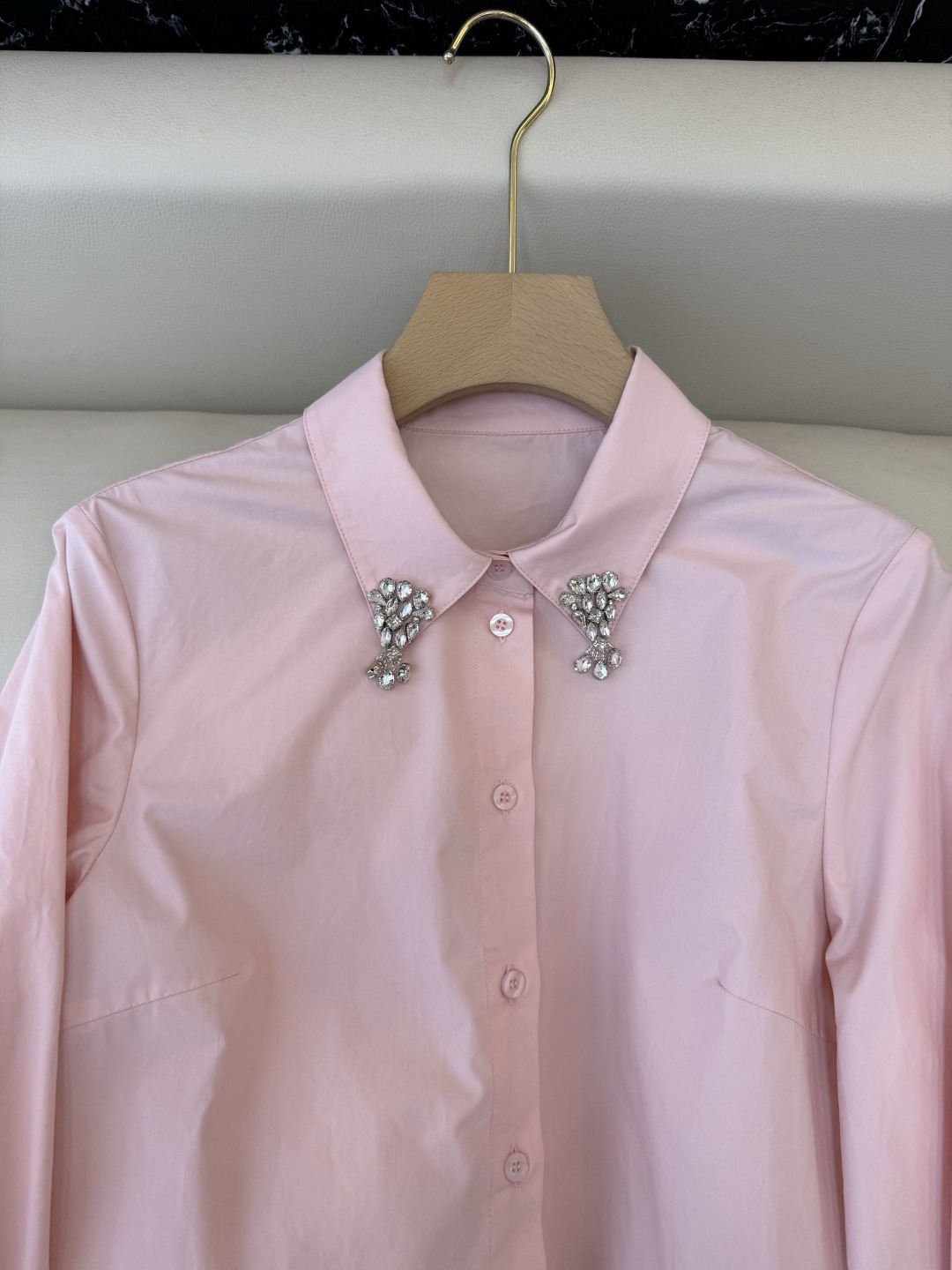 AD050#长袖衬衫‼️Prada 手工钉钻 长袖衬衫 粉色 蓝色 白色 SML