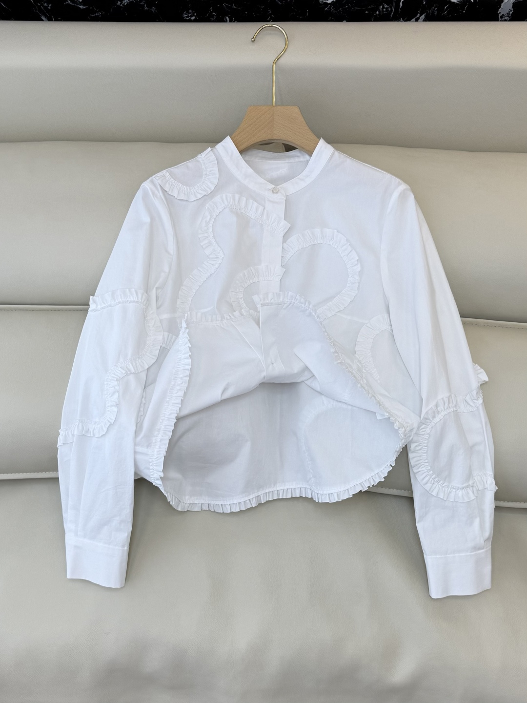 AD051#长袖衬衫‼️立体盘花木耳边 长袖衬衫 粉色 蓝色 白色 SML