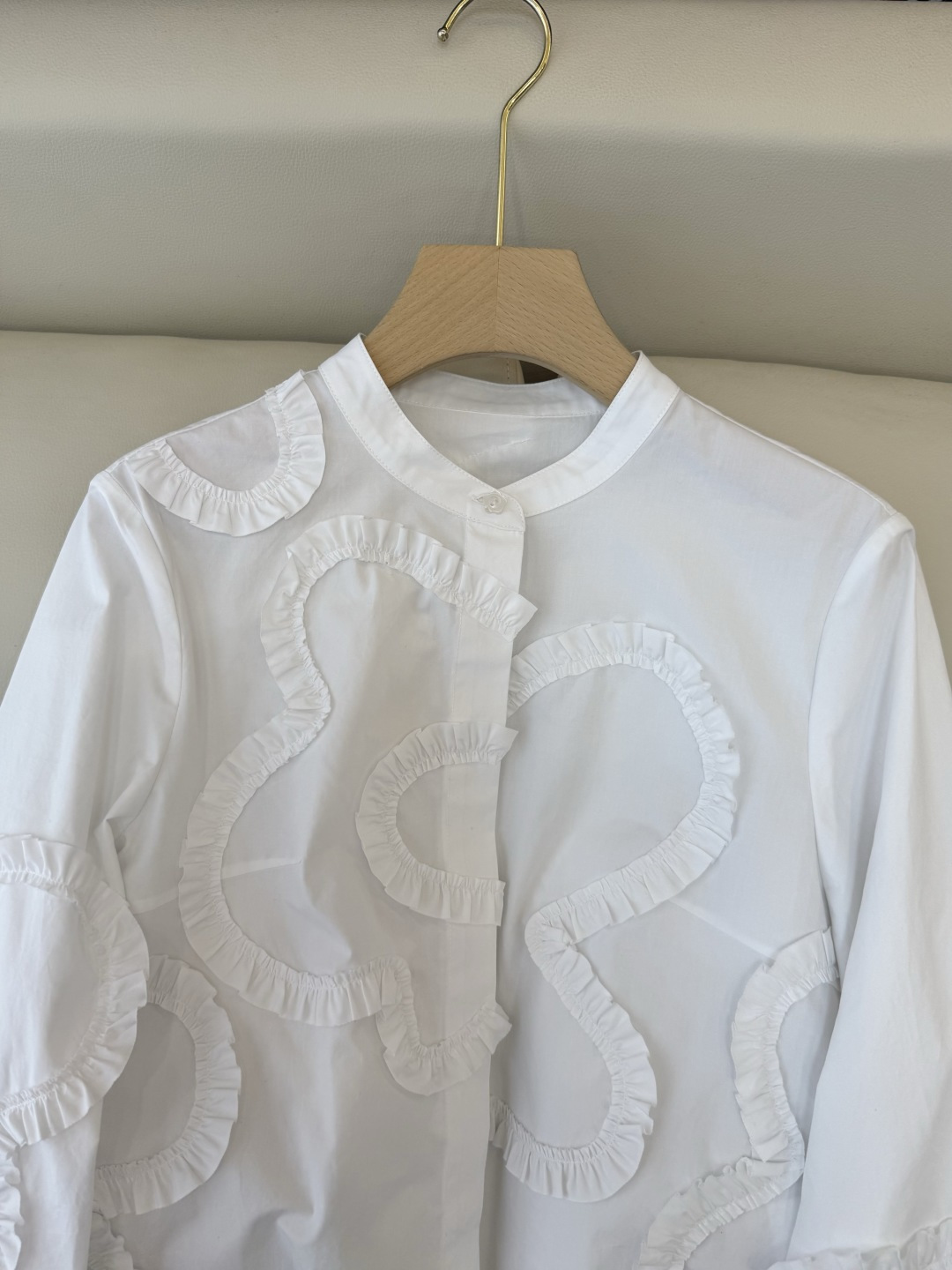 AD051#长袖衬衫‼️立体盘花木耳边 长袖衬衫 粉色 蓝色 白色 SML