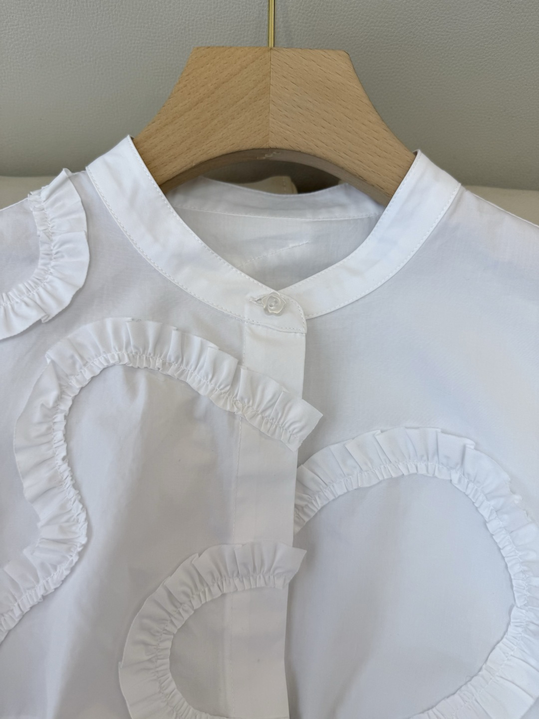 AD051#长袖衬衫‼️立体盘花木耳边 长袖衬衫 粉色 蓝色 白色 SML