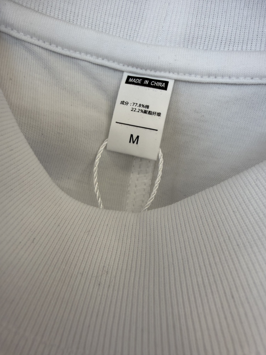 AD053#短袖T恤‼️手工立体小马 宽松版 短袖T恤 白色 黑色 SML