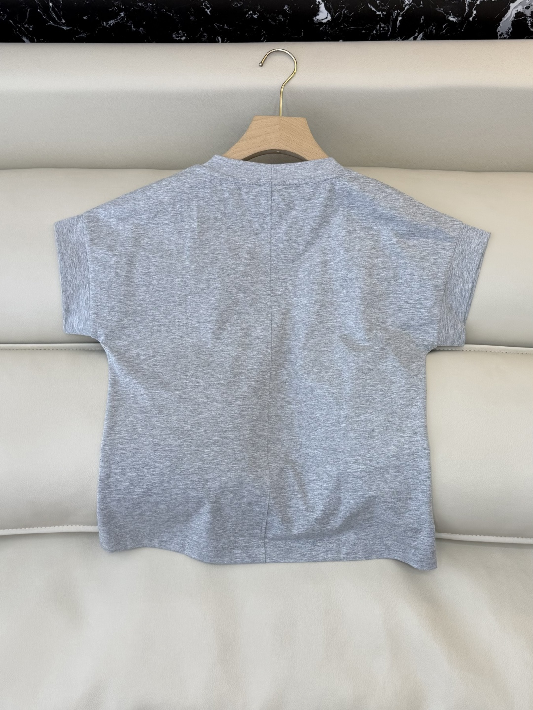 AD022#短袖T恤‼️手工钉珠 绣马 短袖T恤 白色 黑色 粉色 灰色 MLXL