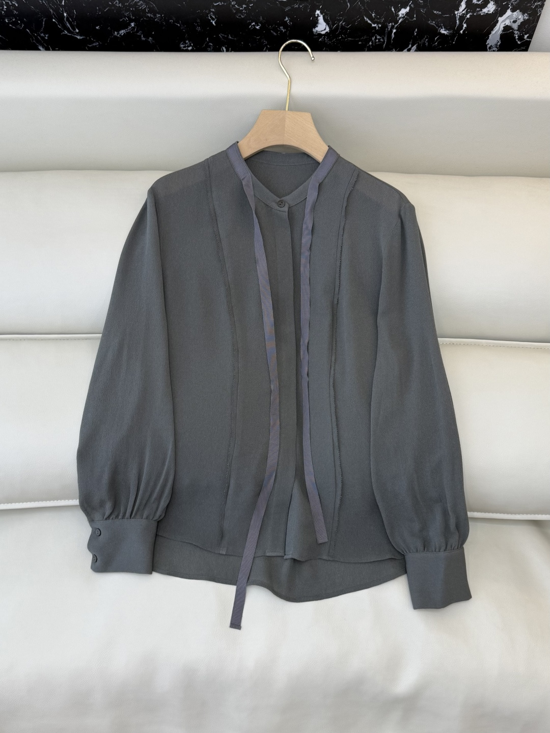 NO:715972,QD7998# new shirt P ICICLE Zhihe silk ghost crepe long-sleeved shirt multi-color SMLXL,,shirts,real silk,19860909QD7998#新款衬衫P ICICLE 之禾 真丝鬼绉长袖衬衫 多色 SMLXL,,shirts,real silk,,Women's clothing