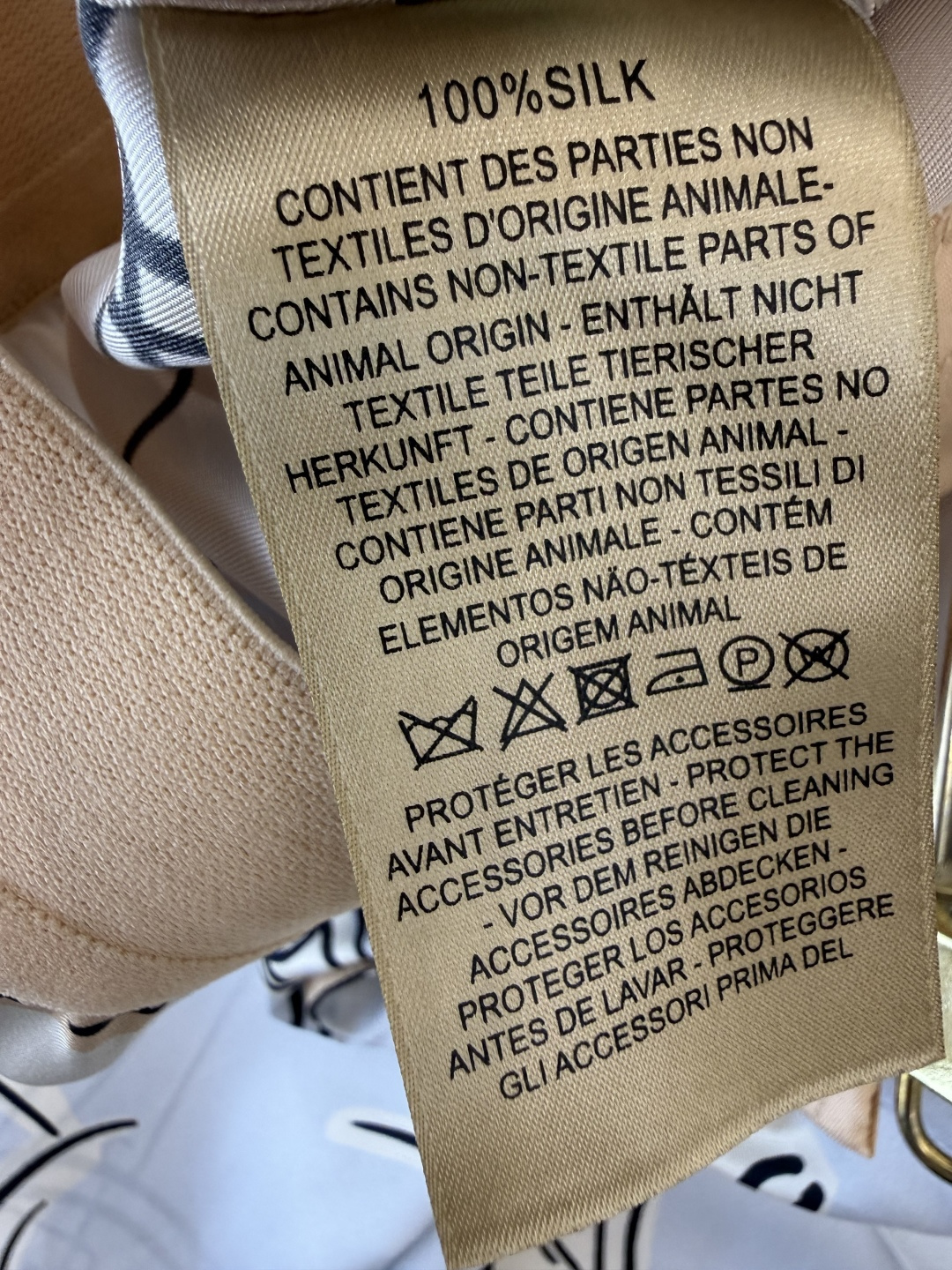 H32605+H32604#新款套装💕H家 爱马仕 真丝印花拼接针织短袖上衣➕真丝印花七分裤 套装 SM