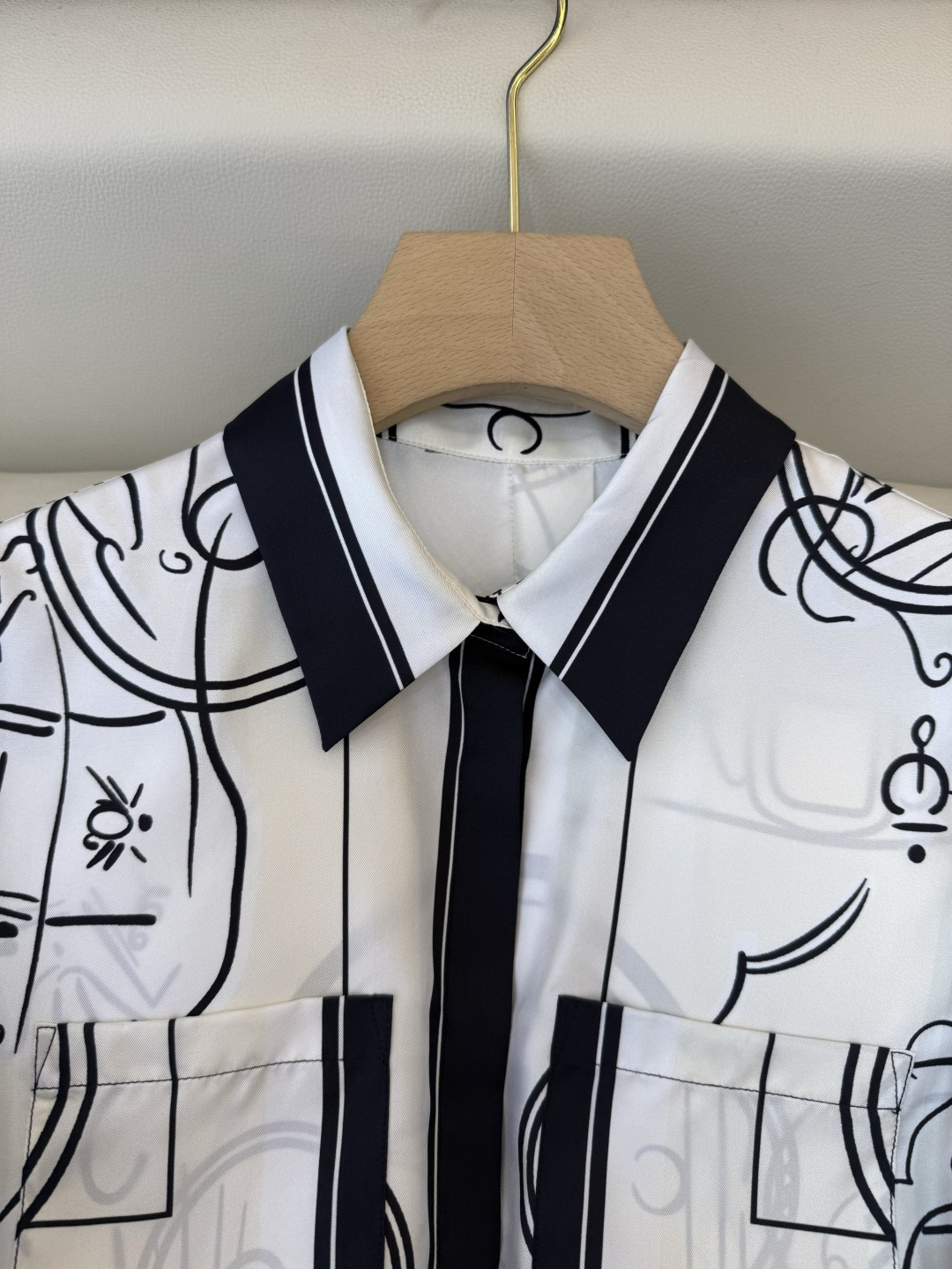 H32606#新款衬衫💕H家 爱马仕 定位印花 100%斜纹真丝印花长袖衬衫 四色 SMLXL