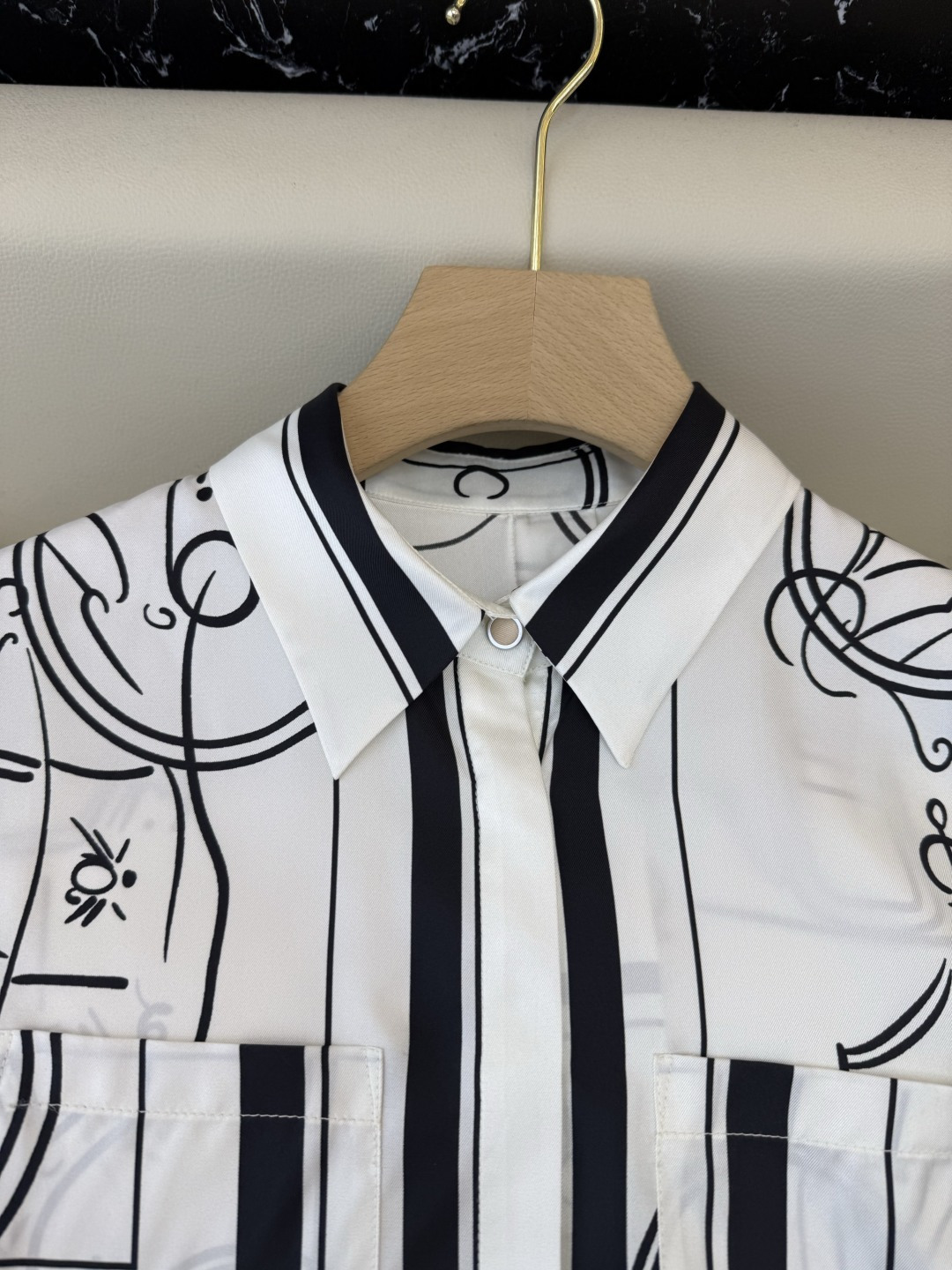 H32606#新款衬衫💕H家 爱马仕 定位印花 100%斜纹真丝印花长袖衬衫 四色 SMLXL